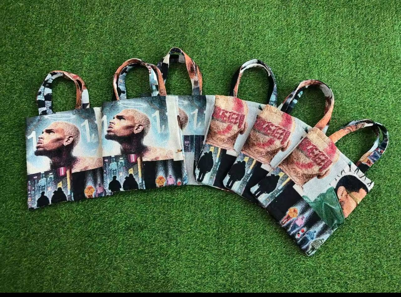 0403a595-eb3c-440f-9b6d-f28a1072fc7d